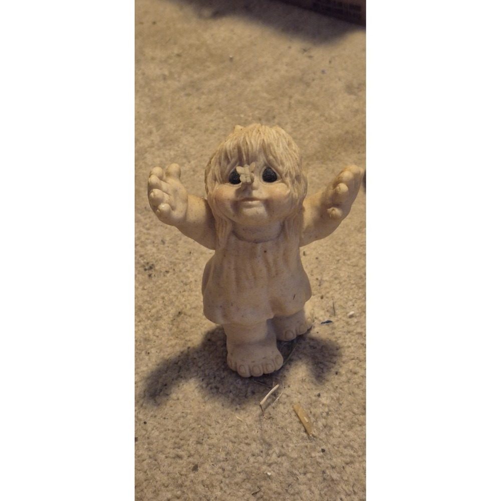 Quarry Critters Brianna‎ Figurine  "Brianna's Butterfly" Munro Designs